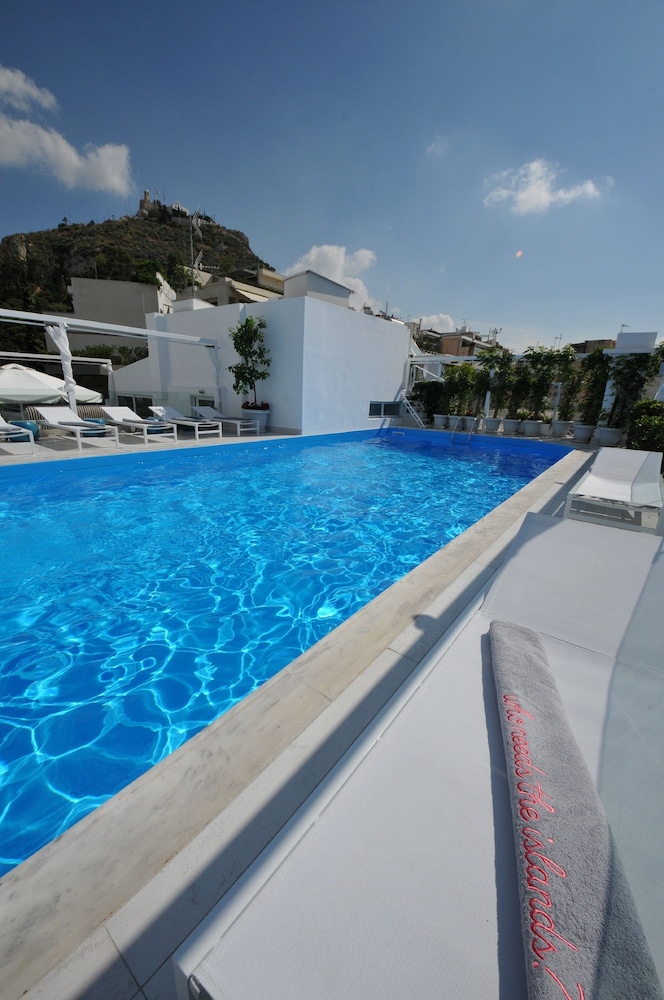 St. George Lycabettus Lifestyle Hotel 97