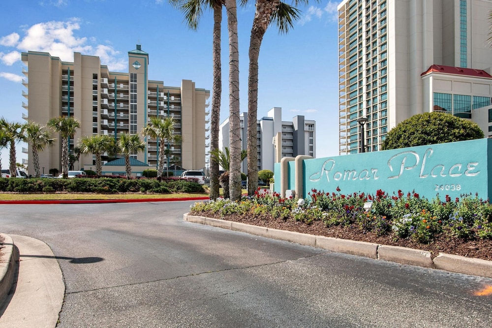 Romar Place 705