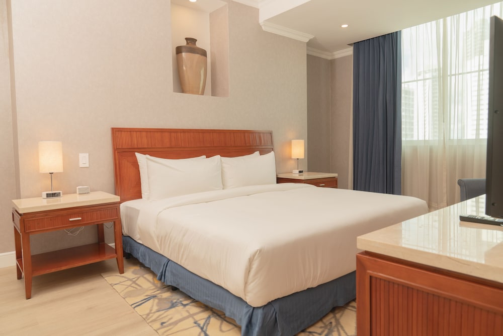Waymore Hotel Spa & Casino view 5