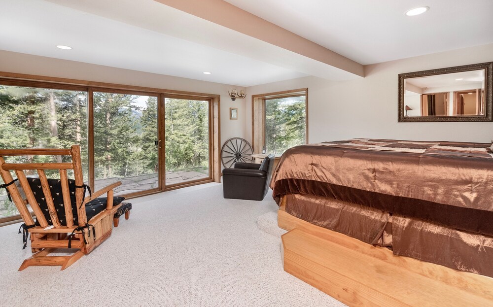 Salmans Bear Cove Family Vacation At Windcliff 4 Bedroom Home by RedAwning view 3