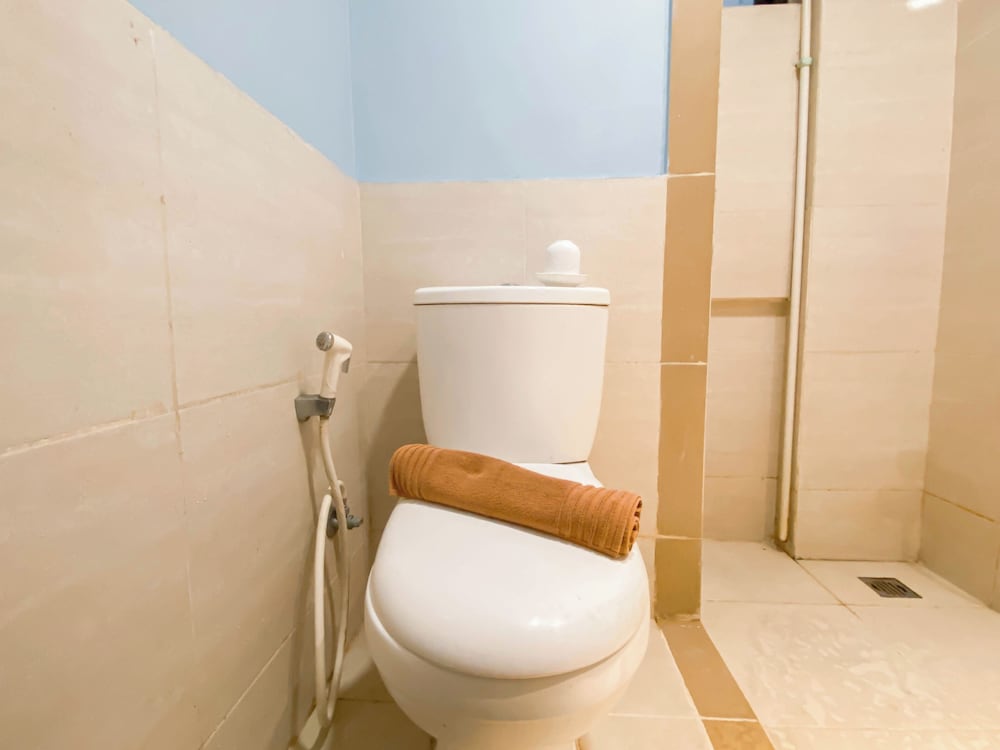 Spacious And Cozy 2Br At Apartment Meikarta