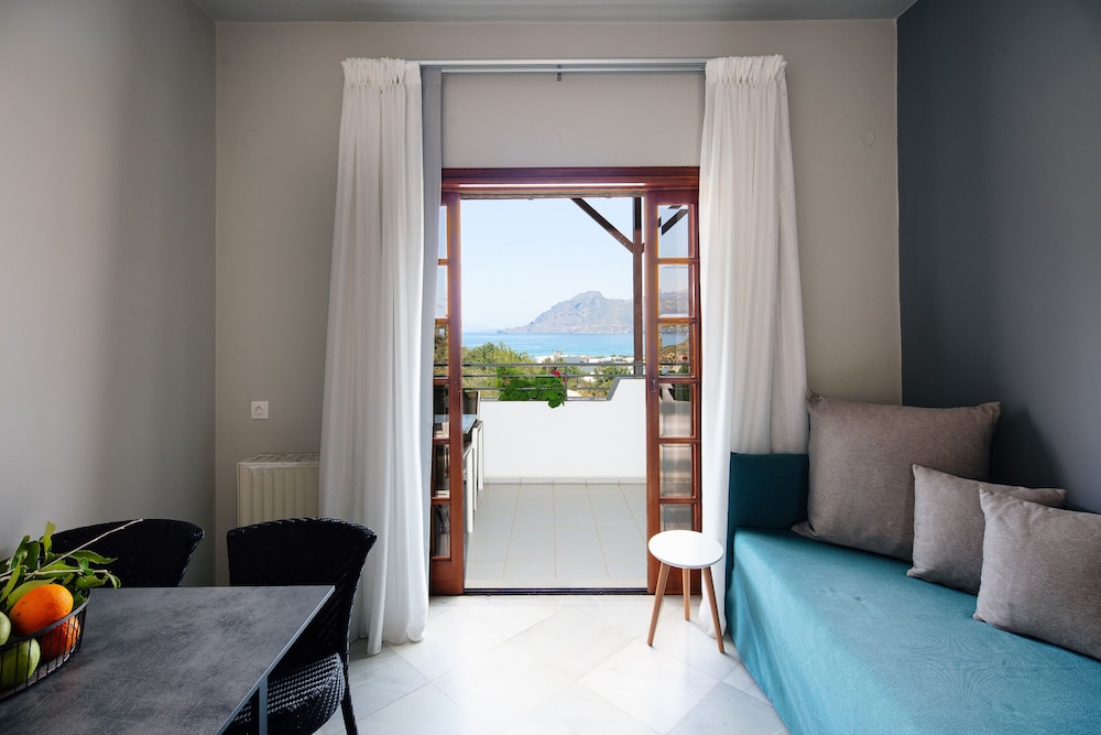 Anthos Apartments
