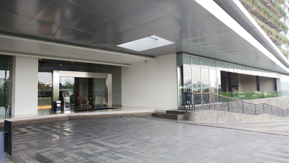 Good Studio Room At Kemang Village Apartment