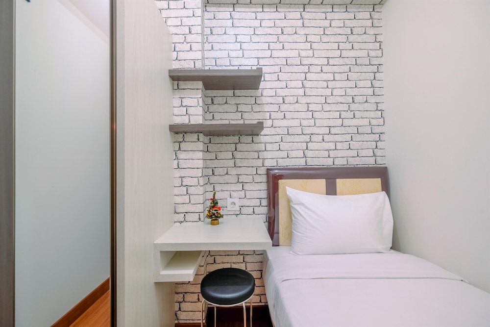 Minimalist and Cozy Stay 2BR at Podomoro Golf View Apartment