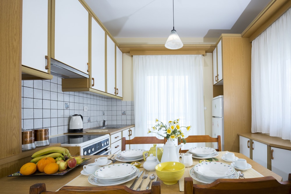 Sea Daffodil Apartments photo 2