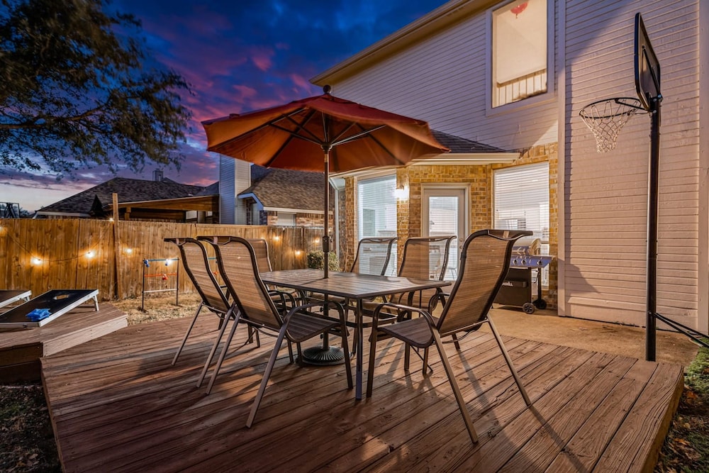 Perfect Frisco Home for Relocating Families Fun