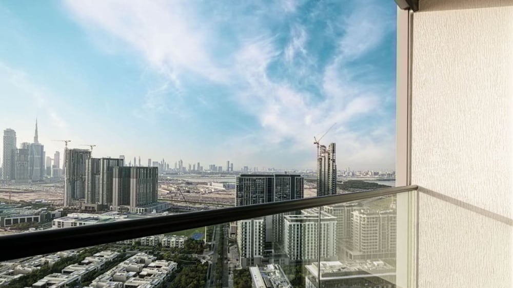 Manzil - Lux 1BR Near Downtown With Skyline Views