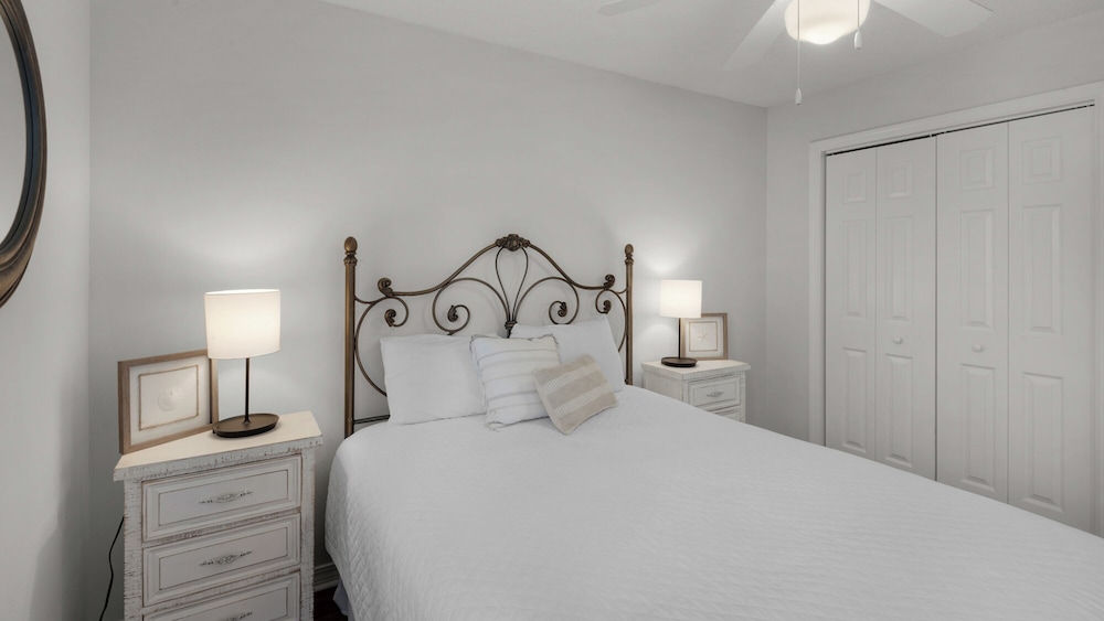 Rollin Tide Villas view 3