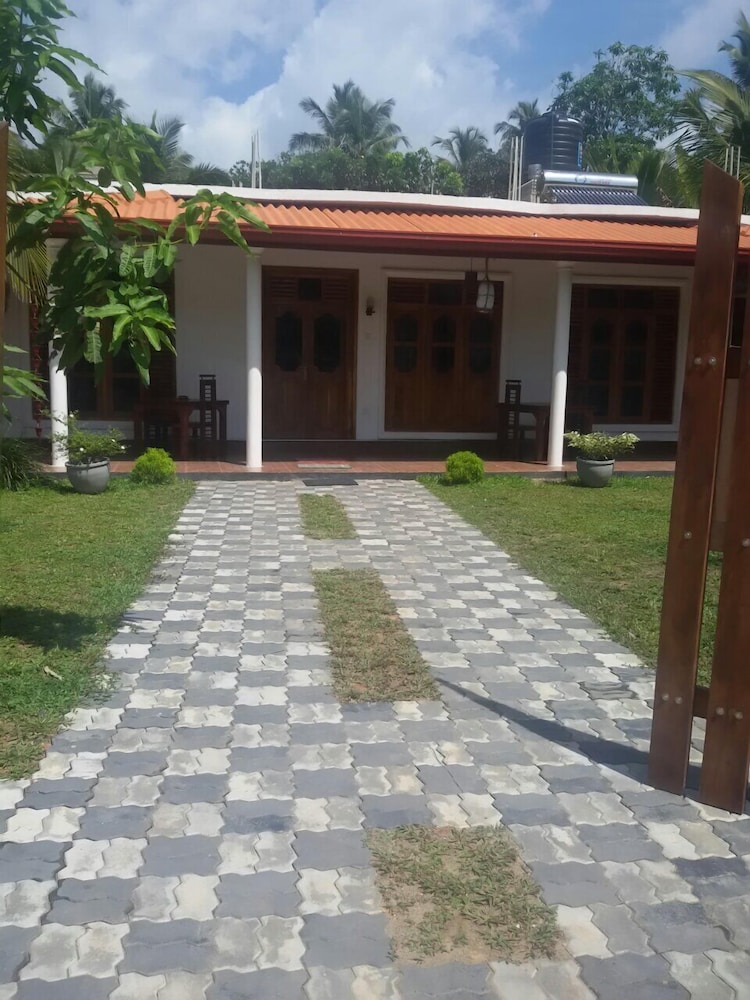 Akash Villa