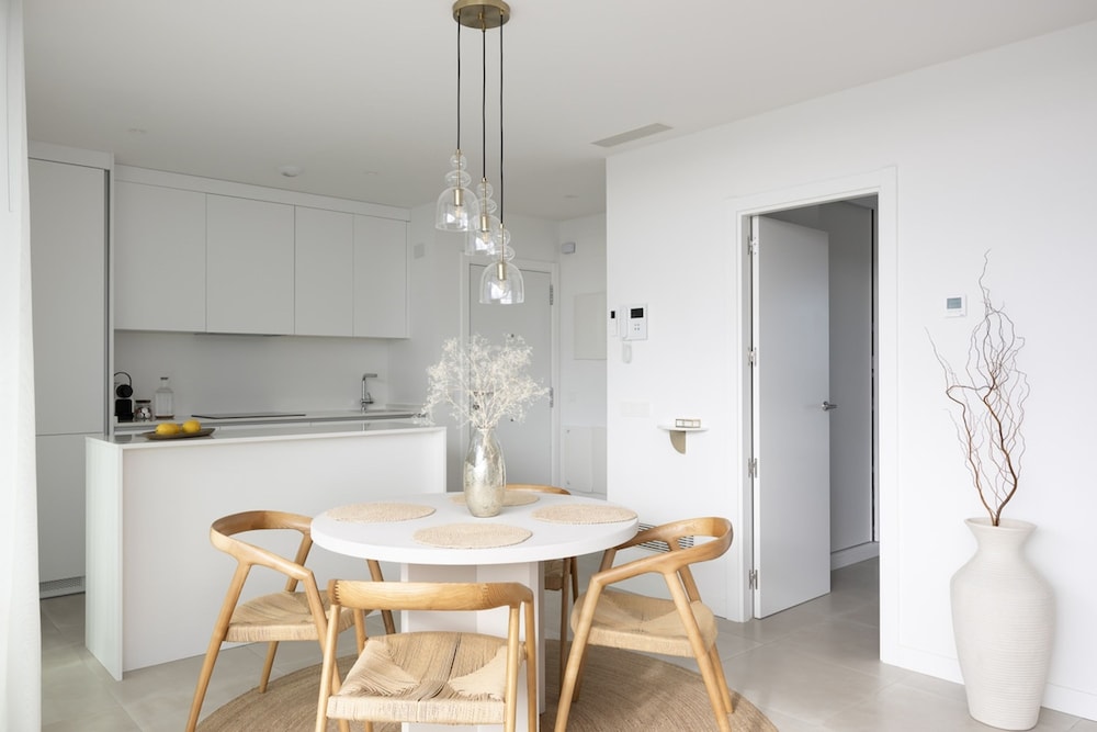 Stylish Luxury Suite With Terrace in Higueron