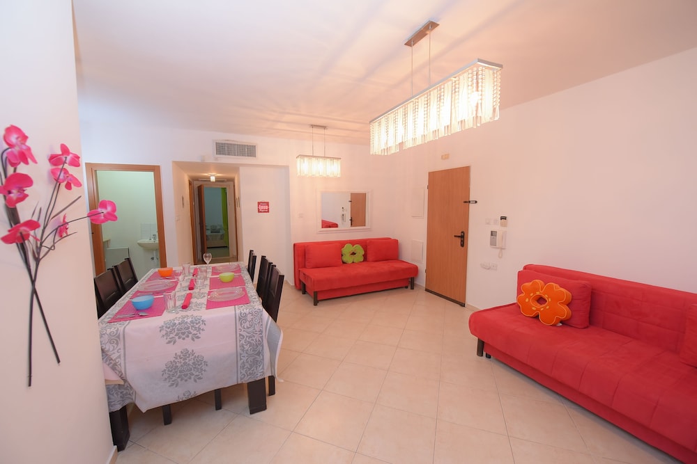 Amdar Holiday Apartments