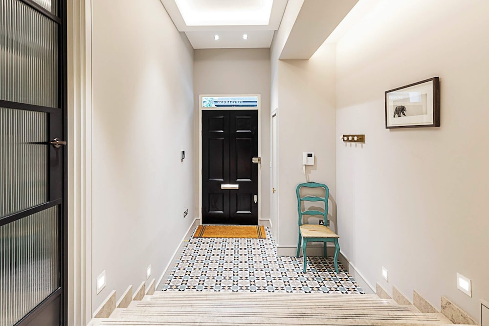Pepys House: A Modern Touch of History
