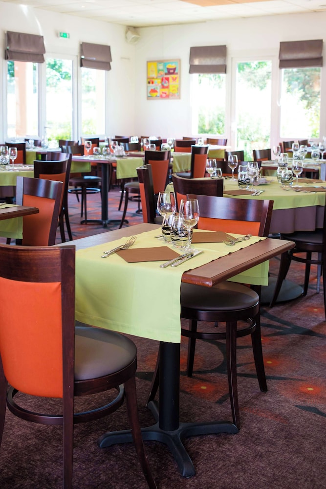 Saint-Herblain Vacations - Brit Hotel Nantes St Herblain - Le Kerann - Property Image 25
