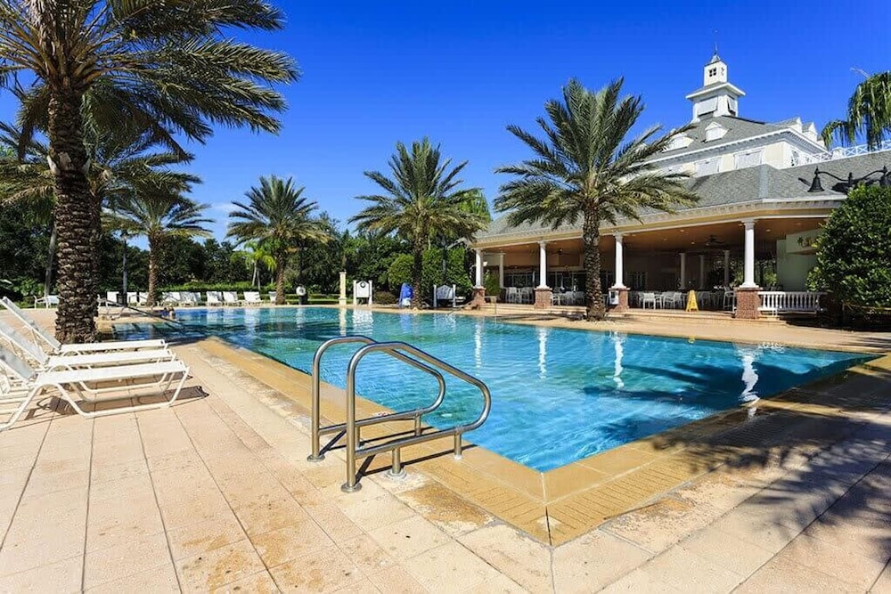 Gorgeous 4Bd Close to Disney With Spa at Reunion Resort 1552