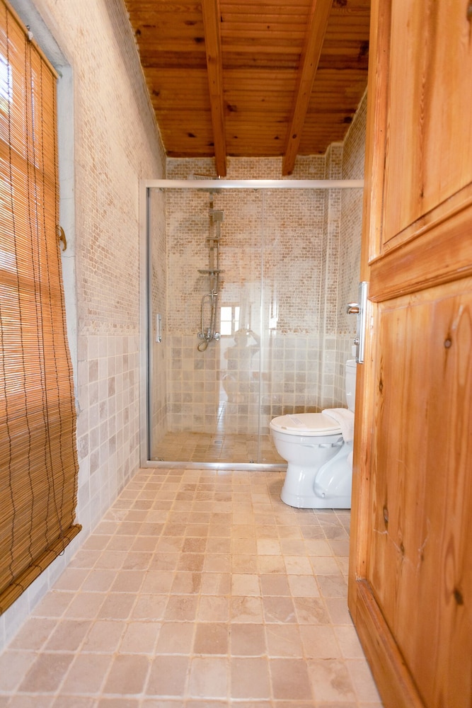Panjur Otel Söğüt Köyü - Image 8