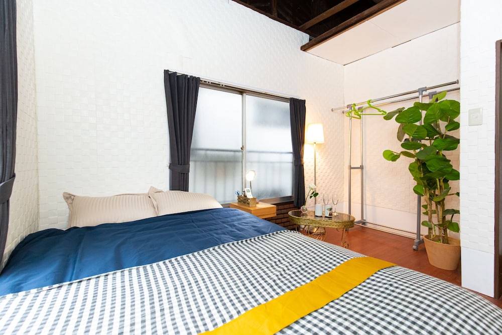 Tokyo House