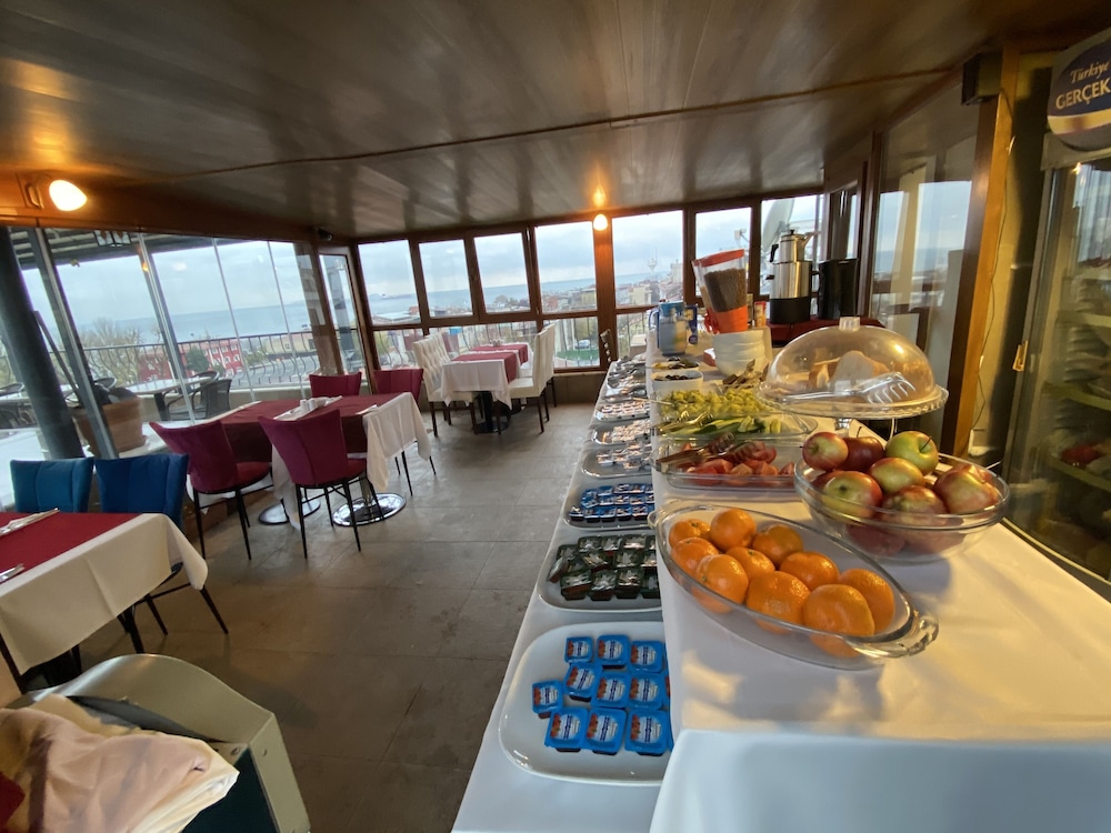 Spinel Hotel - Image 80