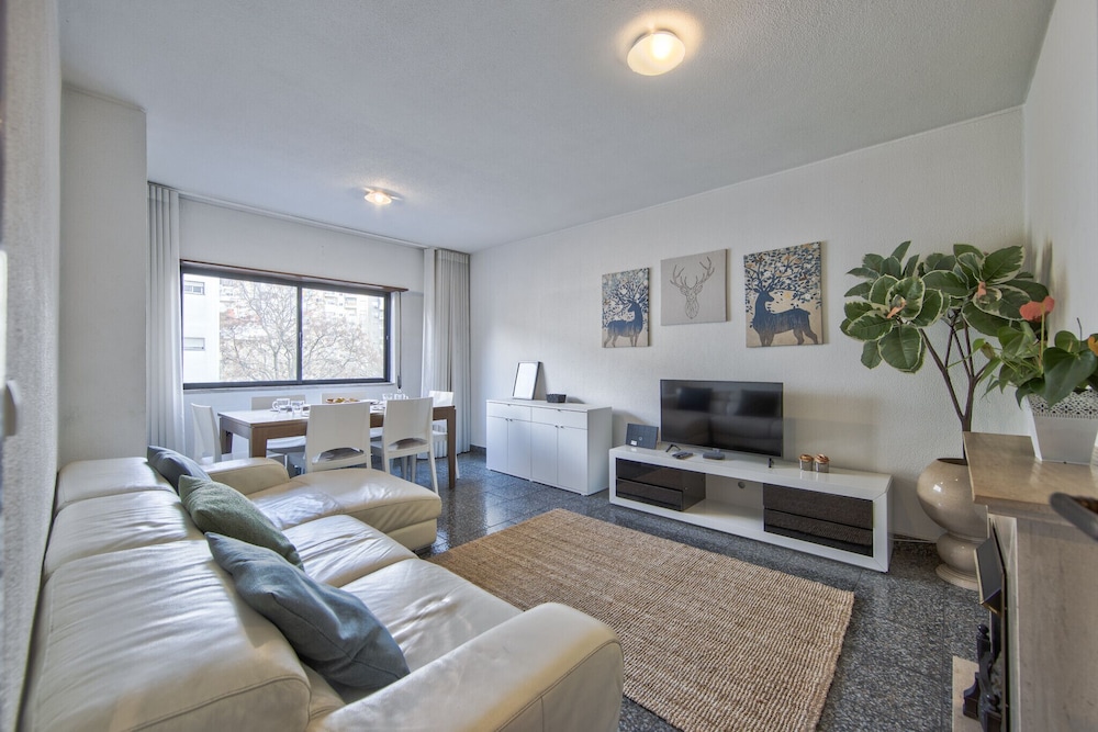 Pontinha Typical by Homing