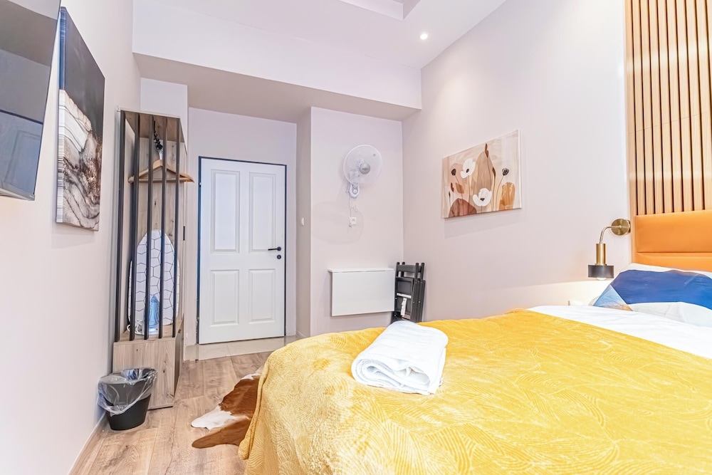 4BR Apartment for Groups Near Stadthalle