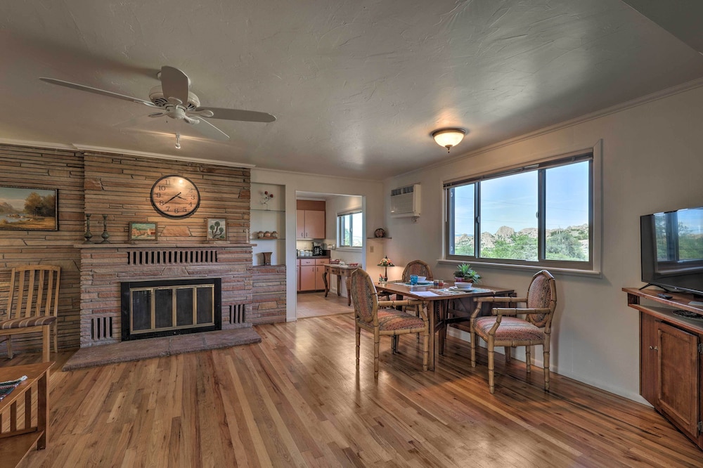 Walk to Watson Lake: Private Prescott Home!