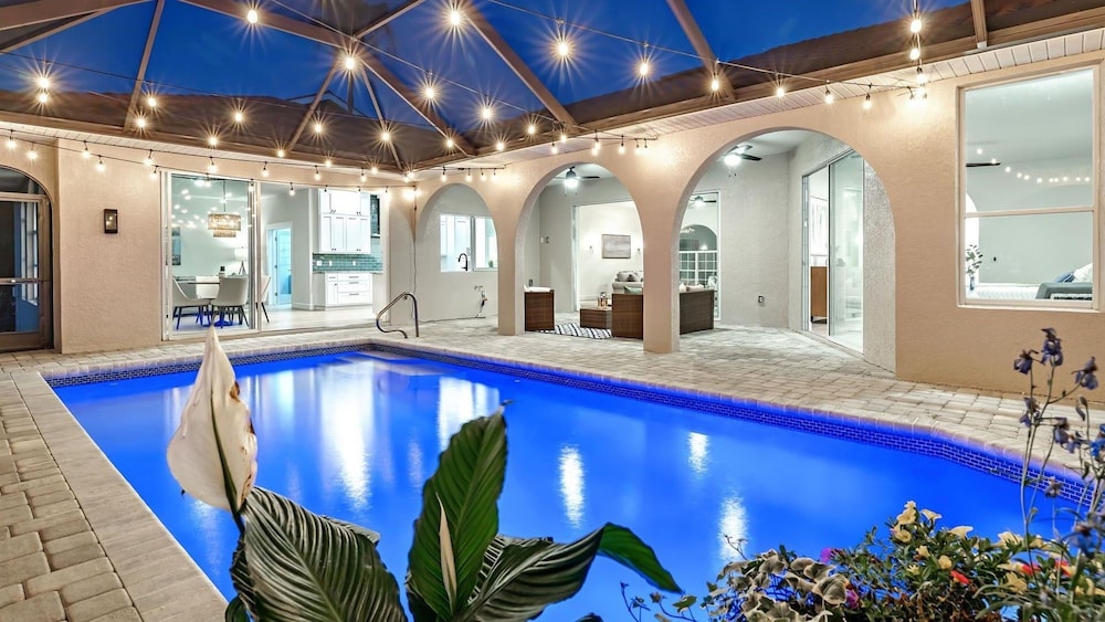 Punta Gorda Isles Vacation Home With Private Pool, Office, Canal W Dock 2 Bedroom Home