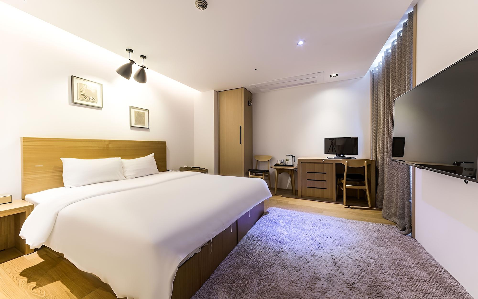 Incheon Ali Suite Hotel