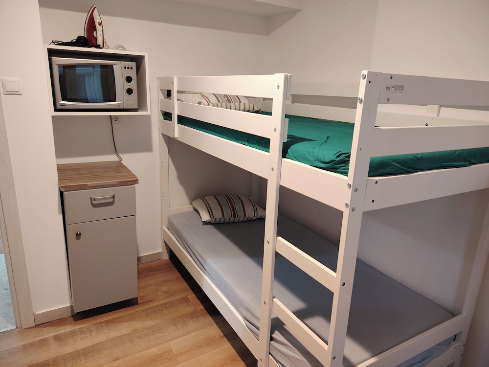 Olgas Luxury Apartment With 4 Bedrooms