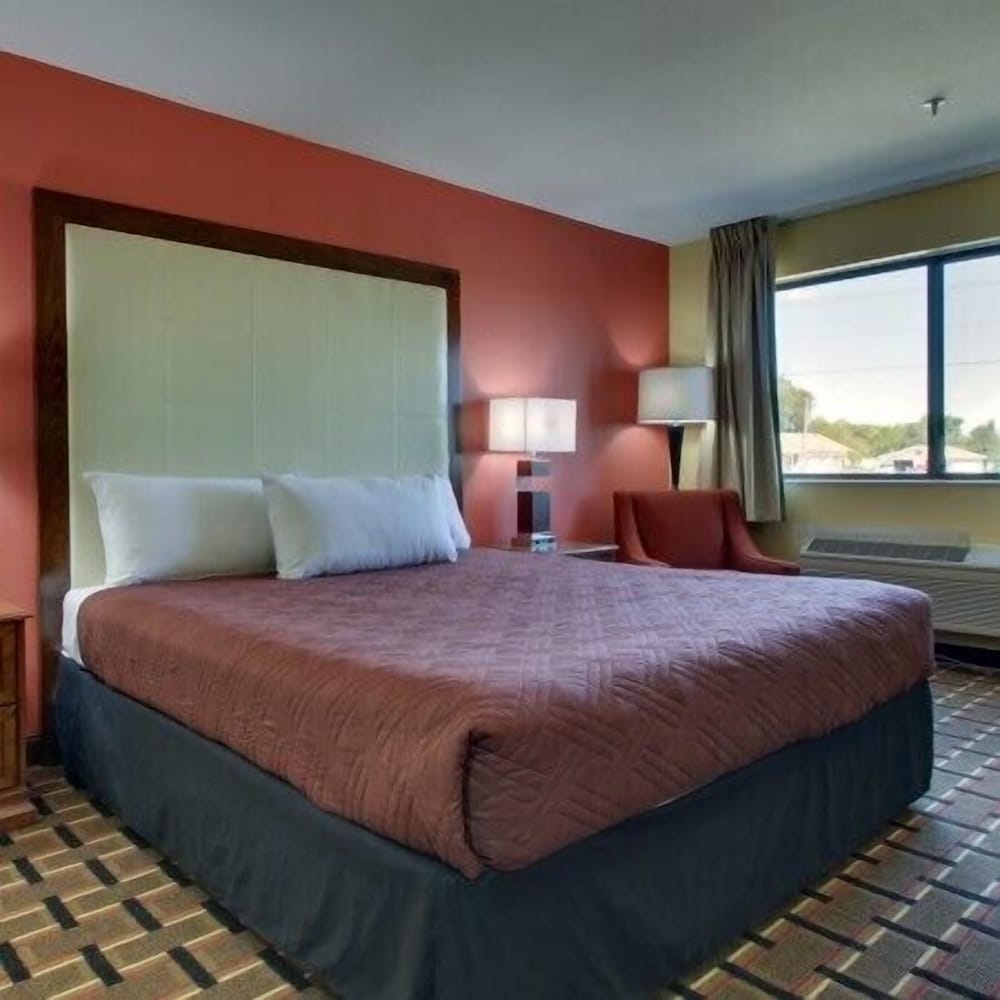 Heritage Grand Inn