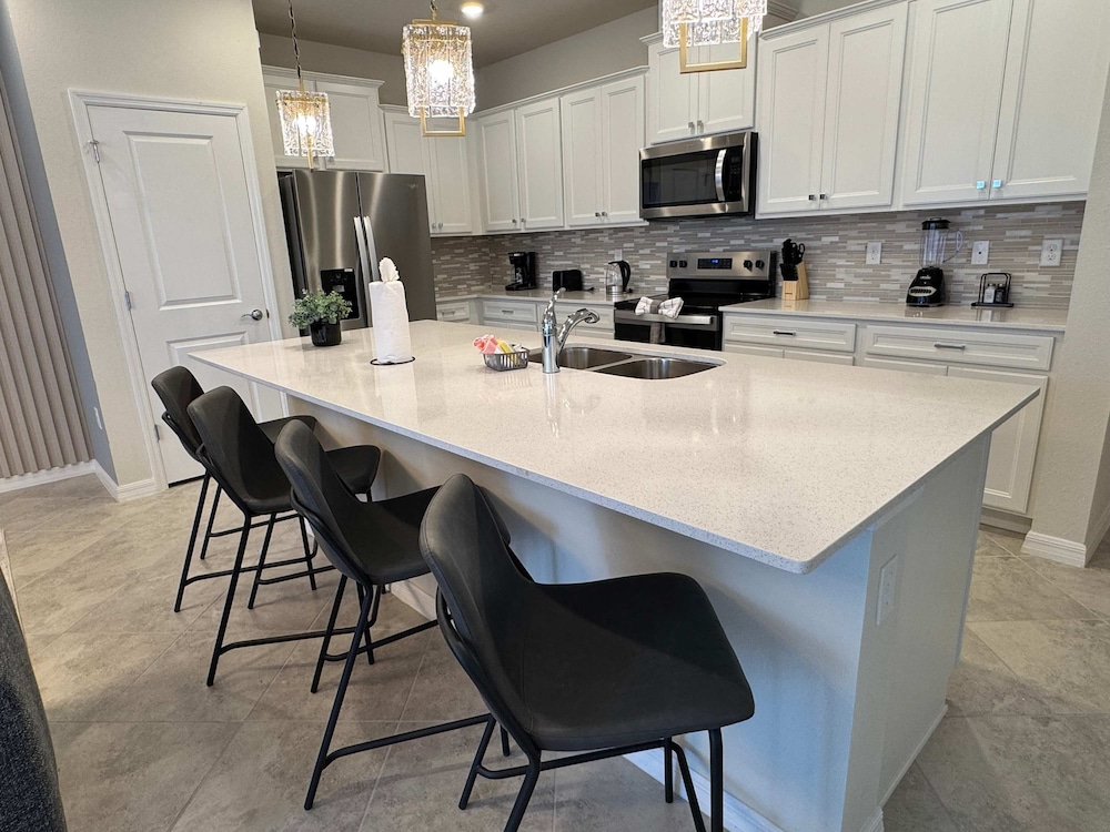 Magical 5BR w Pool Minutes From Disney 16161