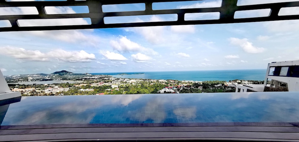 Aqua Samui Villas