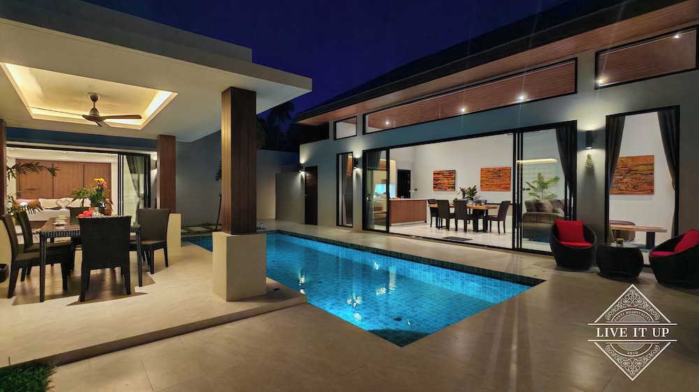 Santi Tara Villas