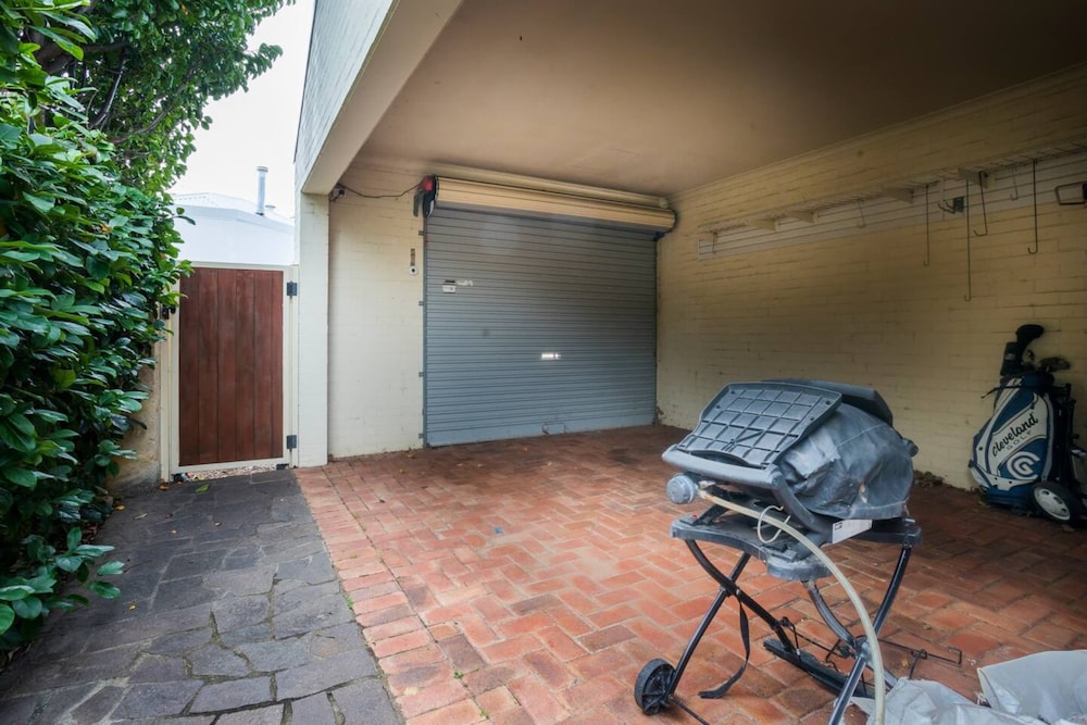 Beautiful 3BR Home With Patio + BBQ in Subiaco