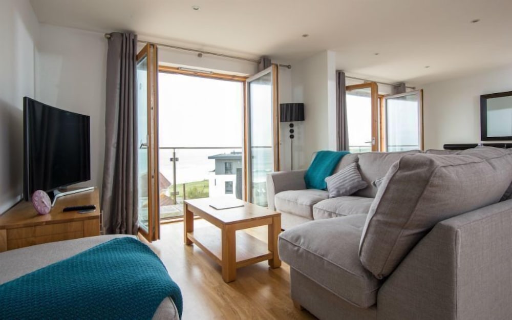 Penthouse B view 5