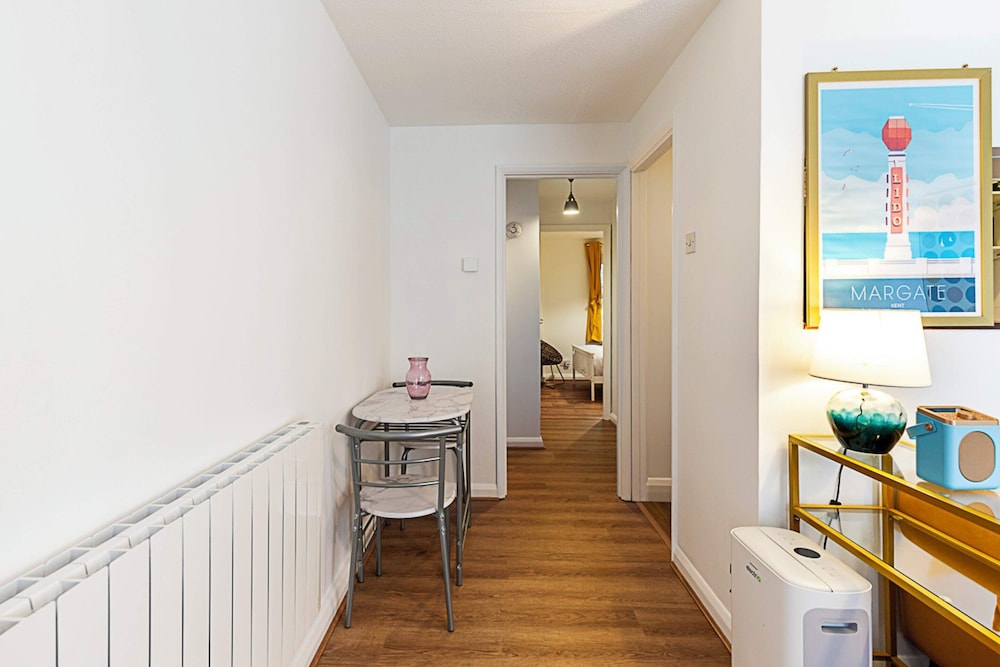 Charming One Bedroom Flat in Rotherhithe