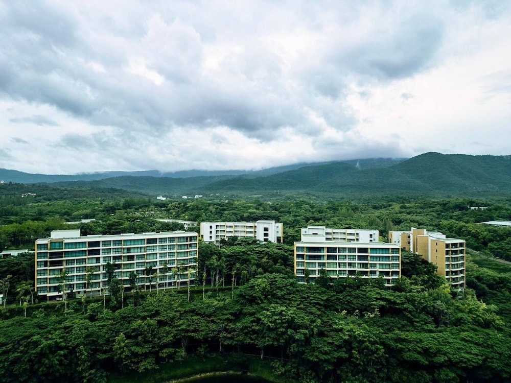 Intercontinental Khao Yai Residence - 100 SQM 2 Bedrooms and 2 Bathrooms