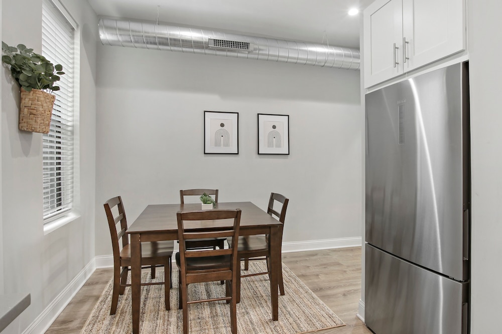 Central Park 3BR - CP S6