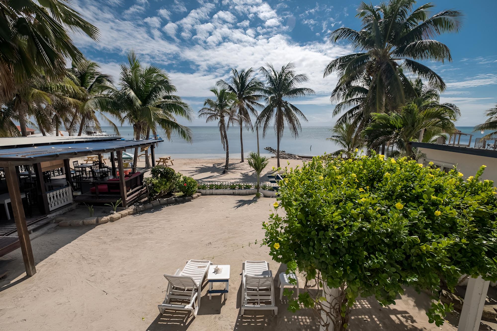 San Pedro Holiday Hotel