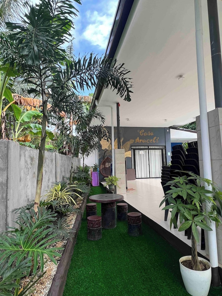 Serene Farmhouse Retreat in Alfonso, Cavite - Perfect for Family Getaways