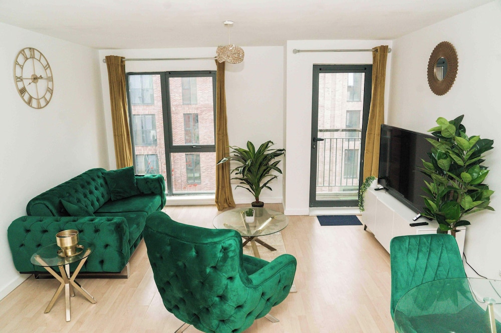 2br-sleeps5-cityview-freeparking-citycentre