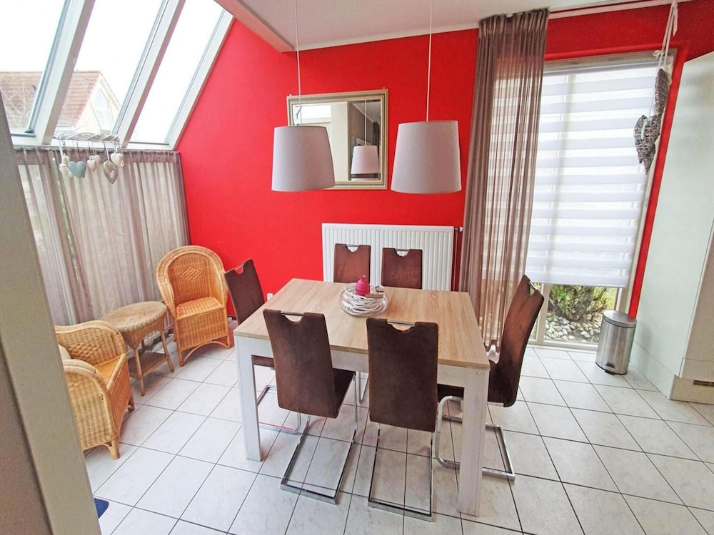 Bungalow in Breskens Near Lighthouse & Beach