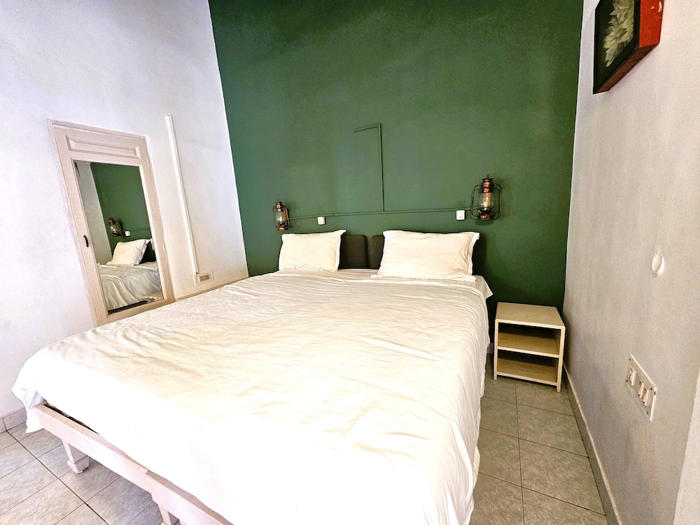 iSTAYS The Colonial Villa Yercaud