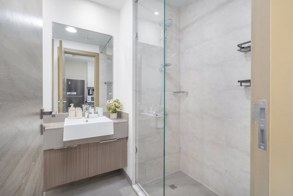 An Extraordinary Studio in Jumeirah Village Circle