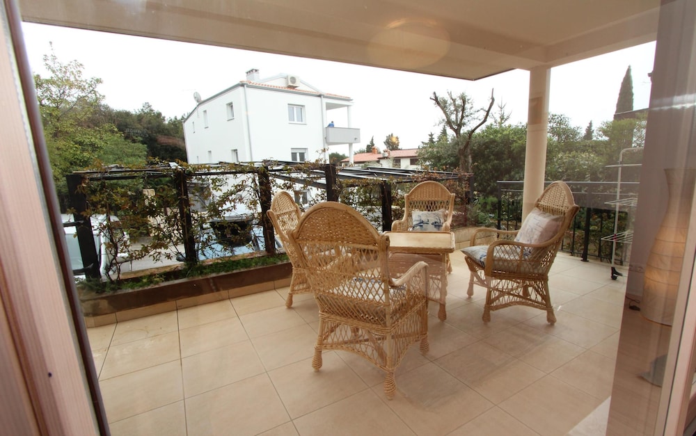 Apartments Makado