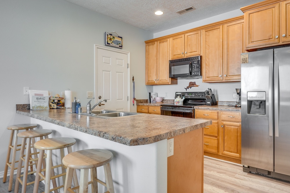 Mesquite Vacation Rental Condo w/ Community Pool! - Property Image 21
