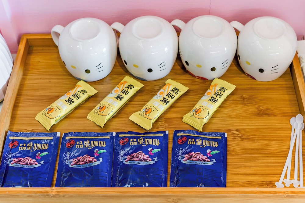 Happiness Pink B&B
