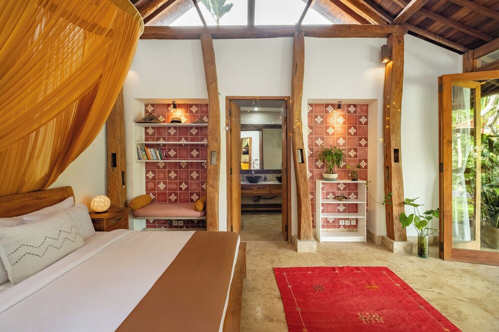 Private Pool Villa in ubud with Jungle View