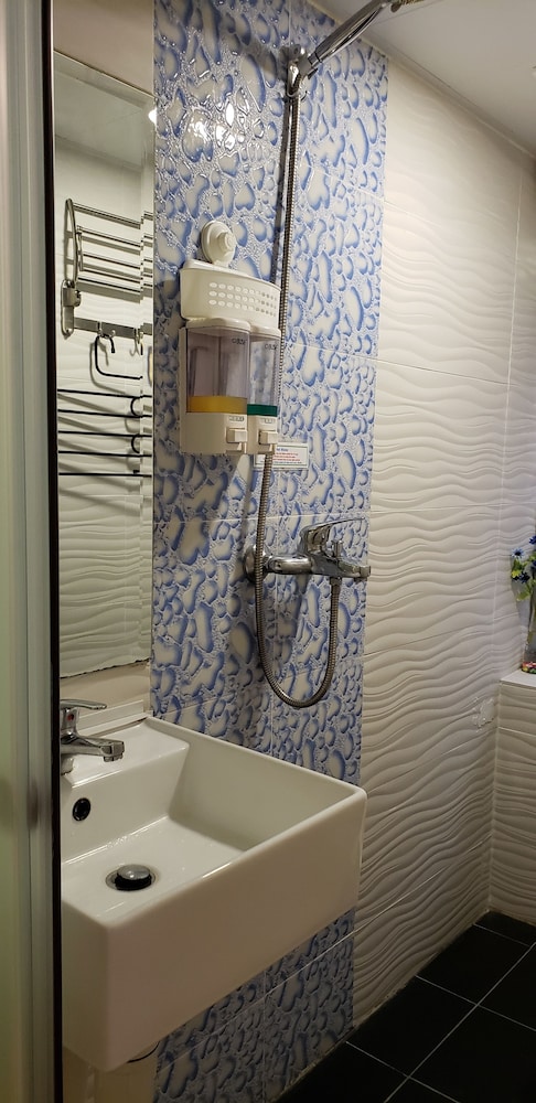 Sunrise International - Boutique Hostel