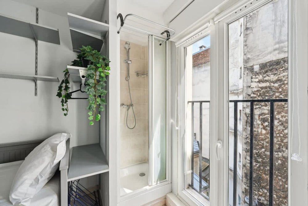 Cozy Studio - Rue Saint Maur - Mobility Lease