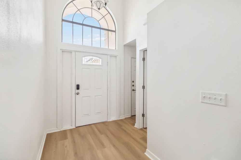 5/3 Private Pool House Near all Famous Attractions!!!
