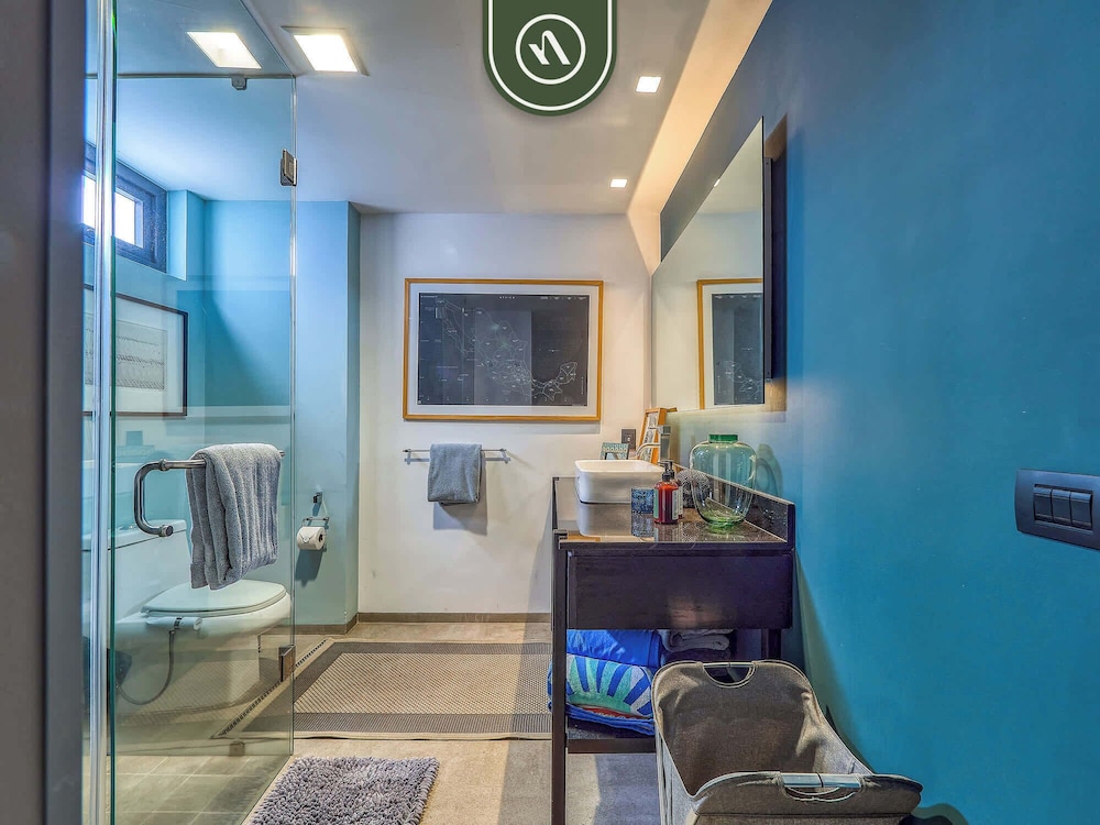 Oceanview Condo With Amazing Rooftop Pool - Gym